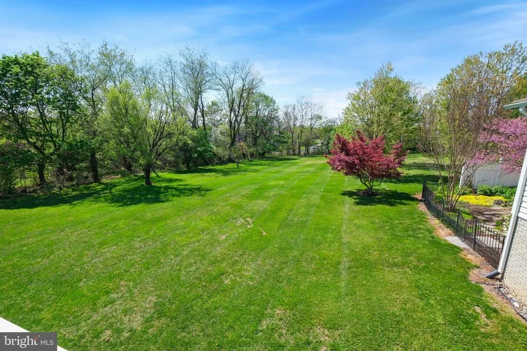 Photo of 9500 HOLSEY ROAD