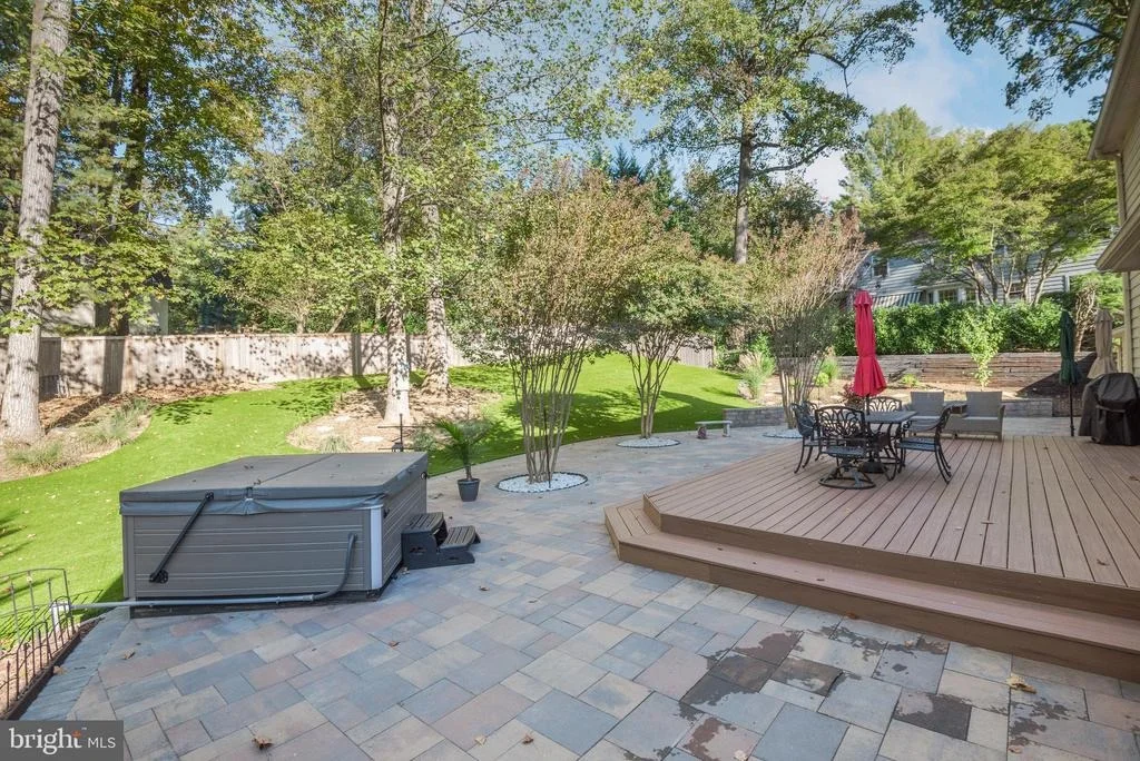 Photo of 9405 WINTERSET DRIVE