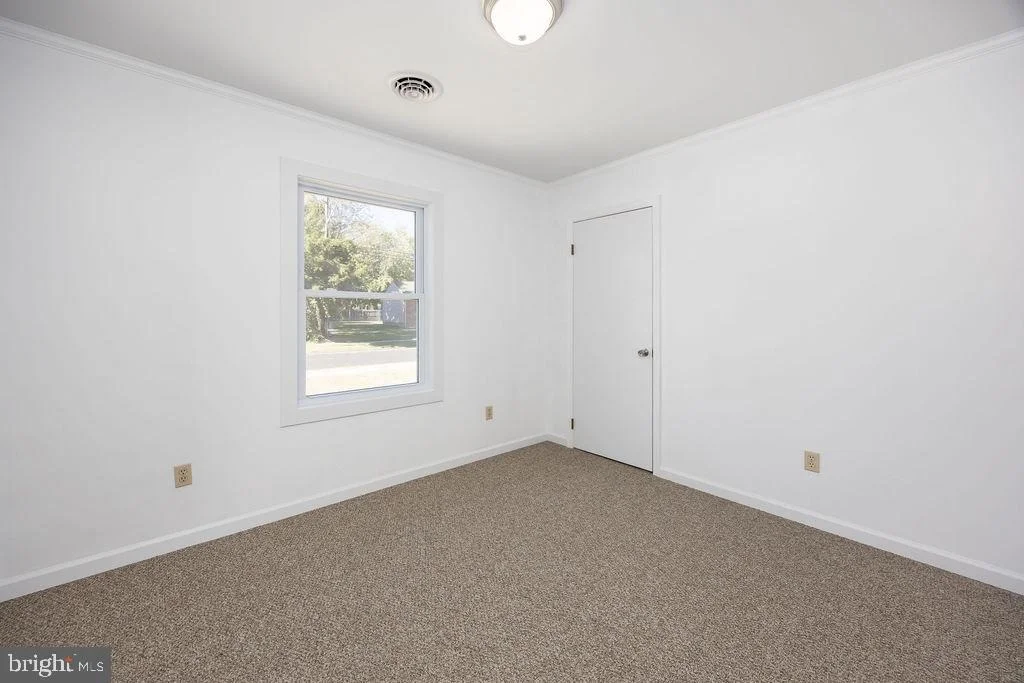 Photo of 813 PRICE ROAD
