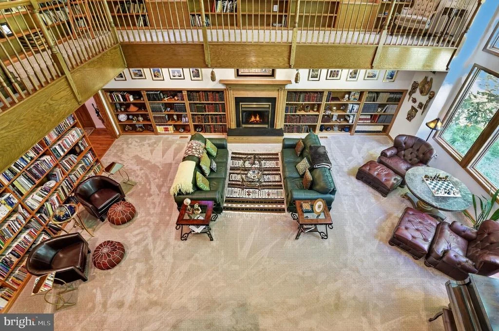 Photo of 1137 SUGARLOAF MOUNTAIN ROAD
