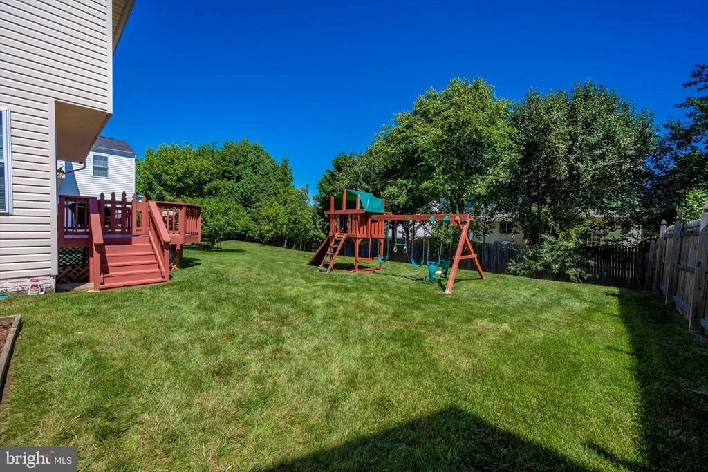 Photo of 12207 EMERALD WAY
