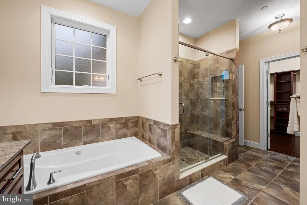 Photo of 1391 MACTON ROAD