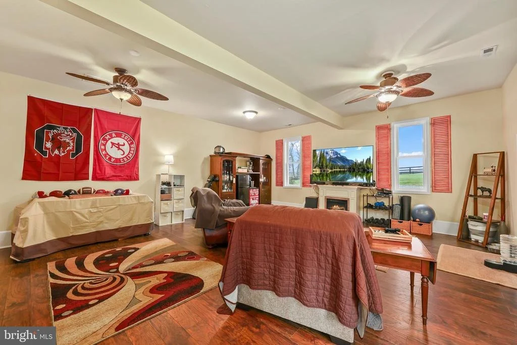 Photo of 9393 BRIAR LANE