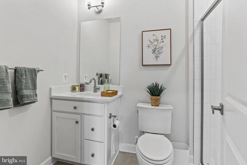 Photo of 384 CROWN POINT DRIVE