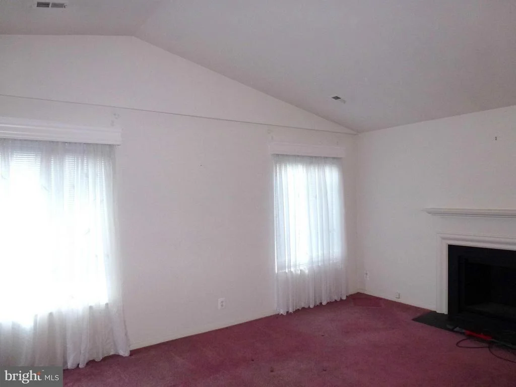 Photo of Unit 161B at 14501 KELMSCOT DRIVE