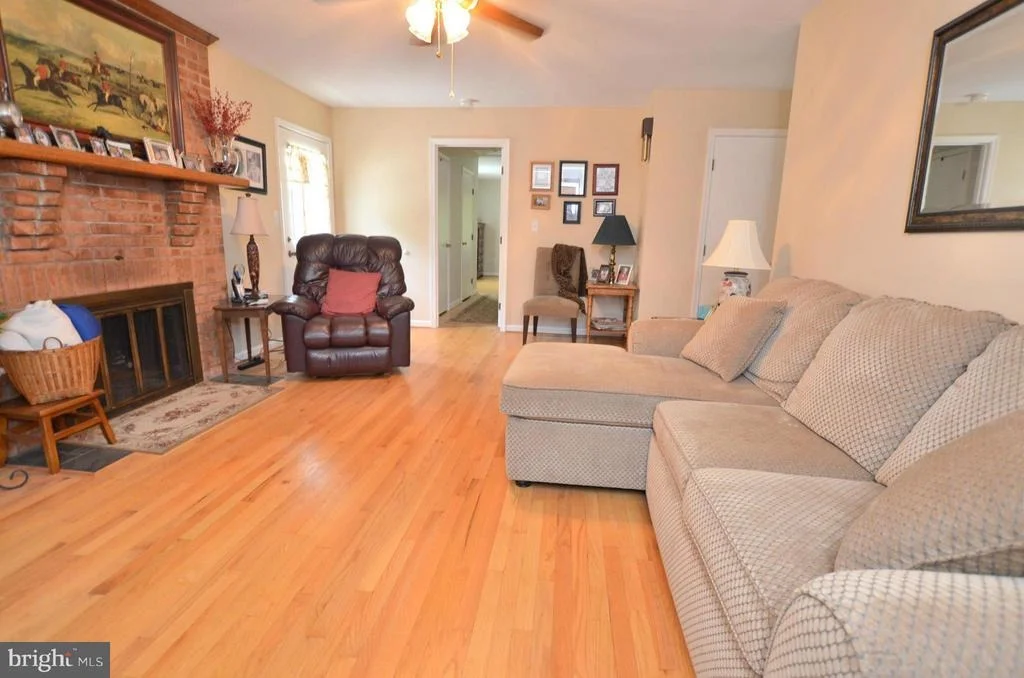 Photo of 8777 HUNT TRAIL