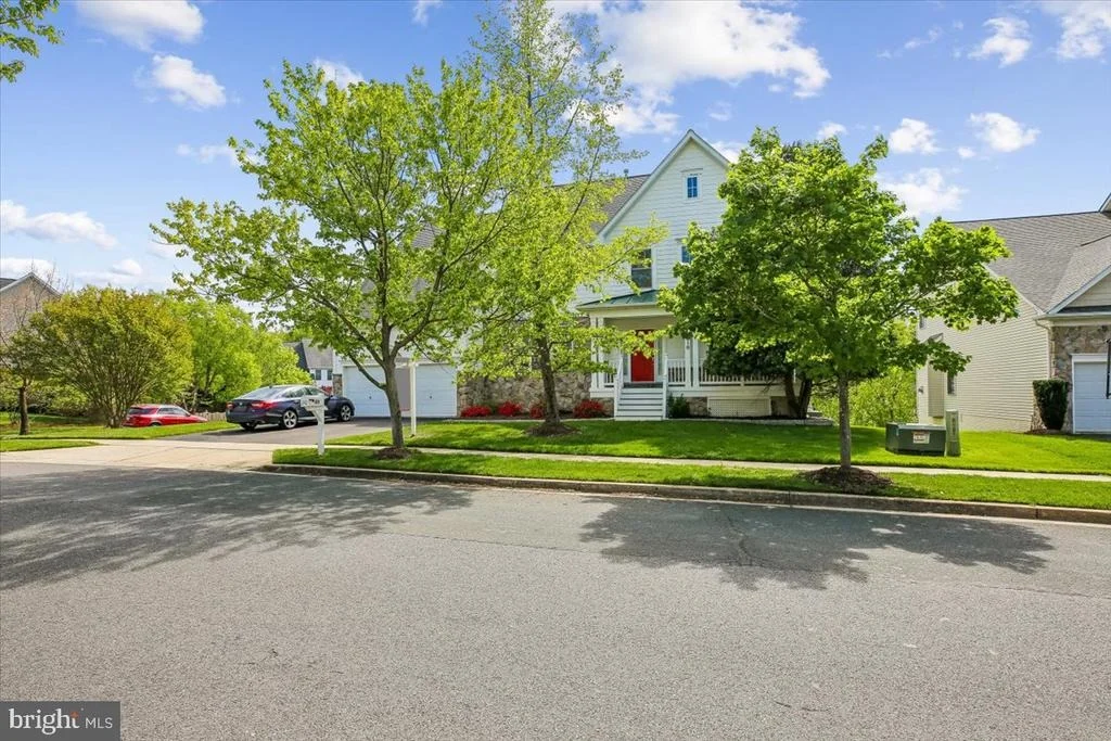 Photo of 10610 OUTPOST DRIVE