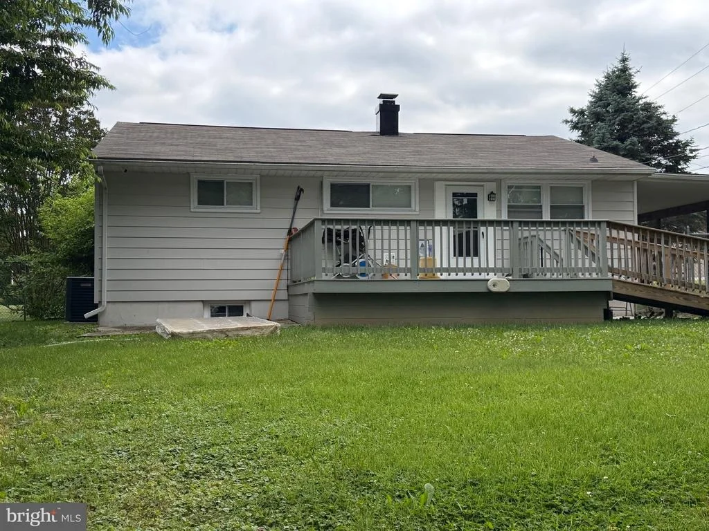 Photo of 3802 BROWNHILL ROAD