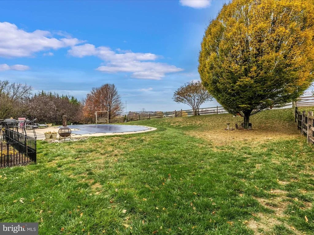 Photo of 3380 WESTPORT DRIVE