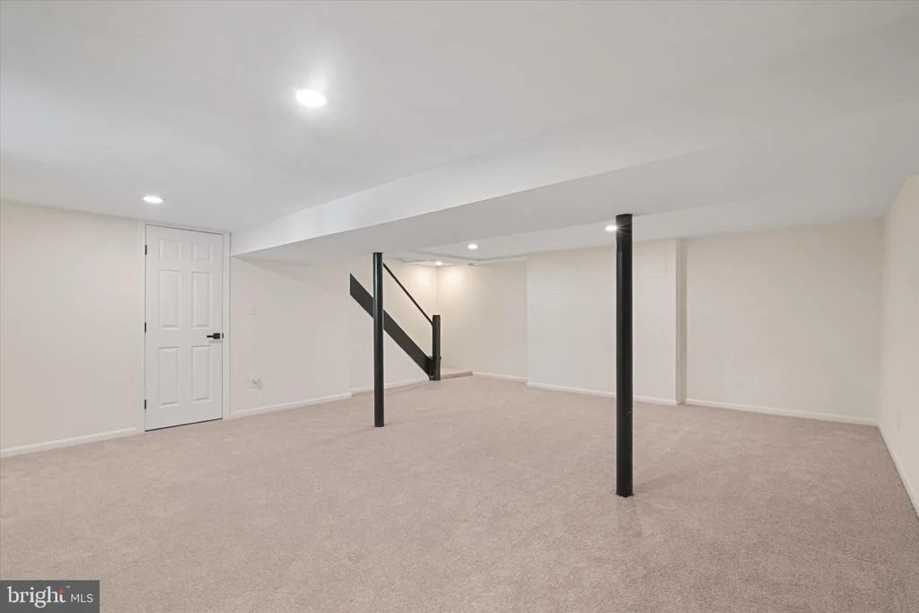 Photo of 102 BRANDYWINE PLACE