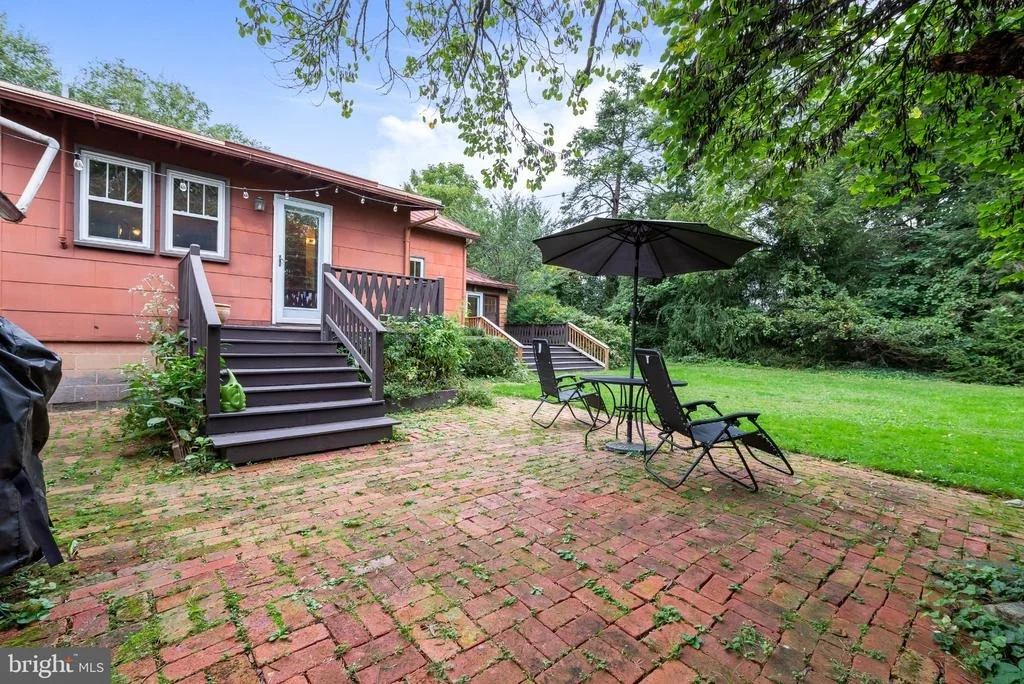 Photo of 618 WILSON PLACE