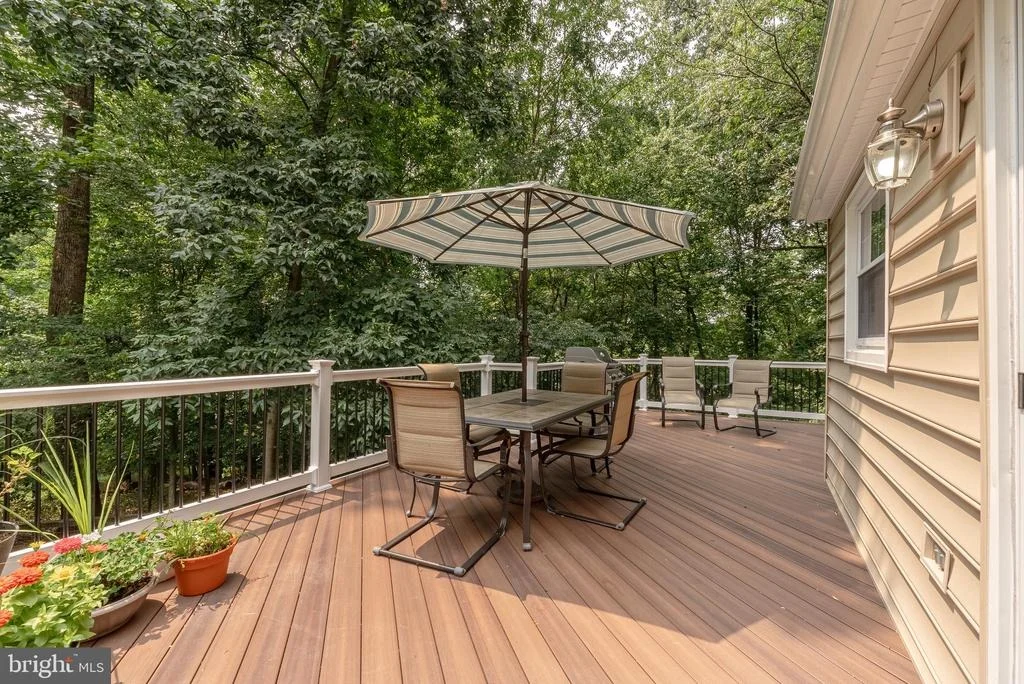 Photo of 10922 SHADOW LANE