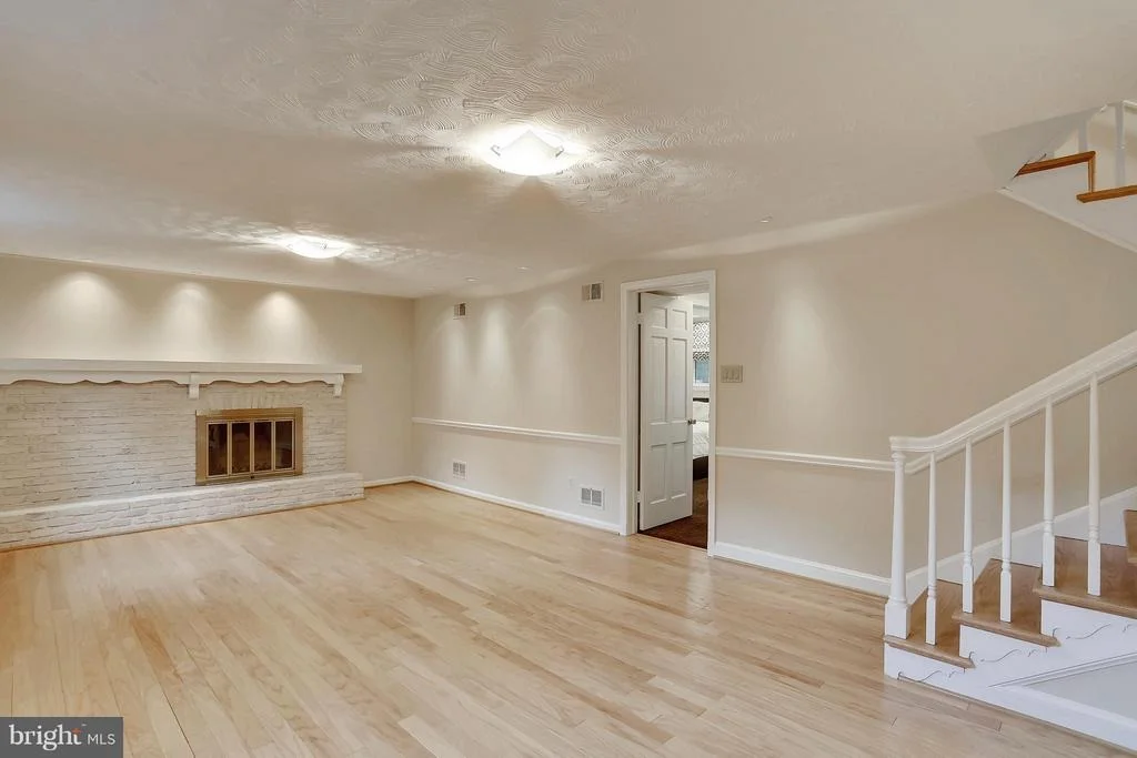 Photo of 2124 EDGEWATER PARKWAY