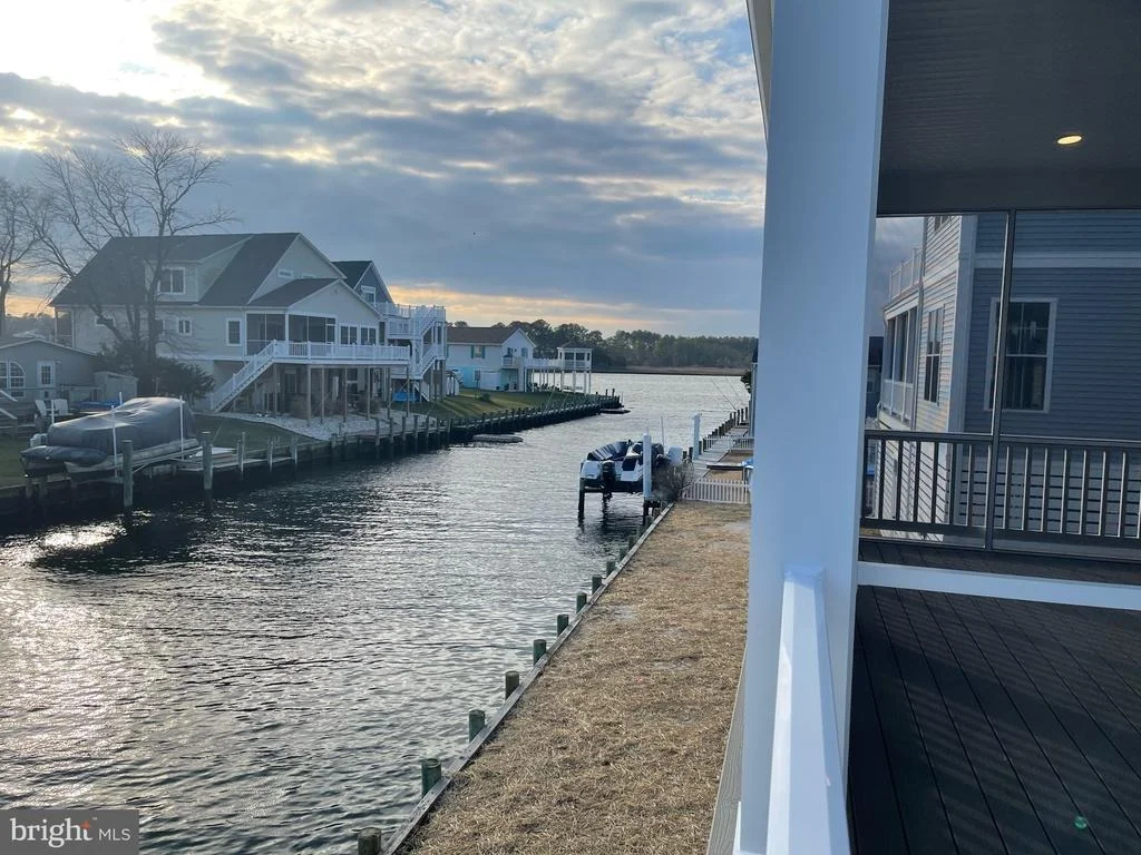 Photo of 38235 PINEY POINT ROAD