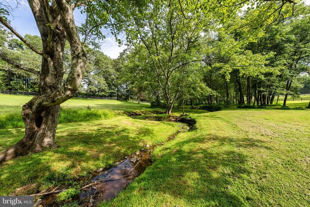 Photo of 5352 DIXONS MILL ROAD