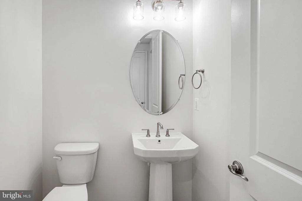 Photo of 35611 PINE NEEDLE LANE