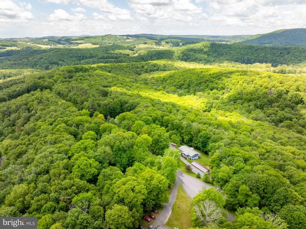 Photo of 511 HILLTOP ROAD