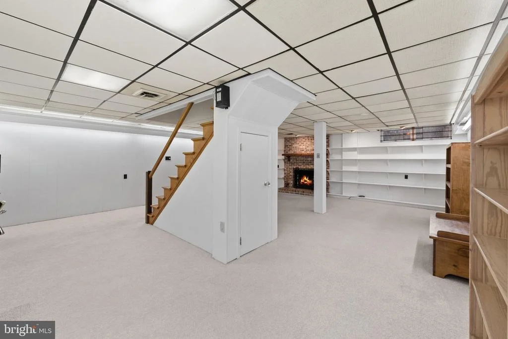 Photo of 602 CRESTVIEW LANE