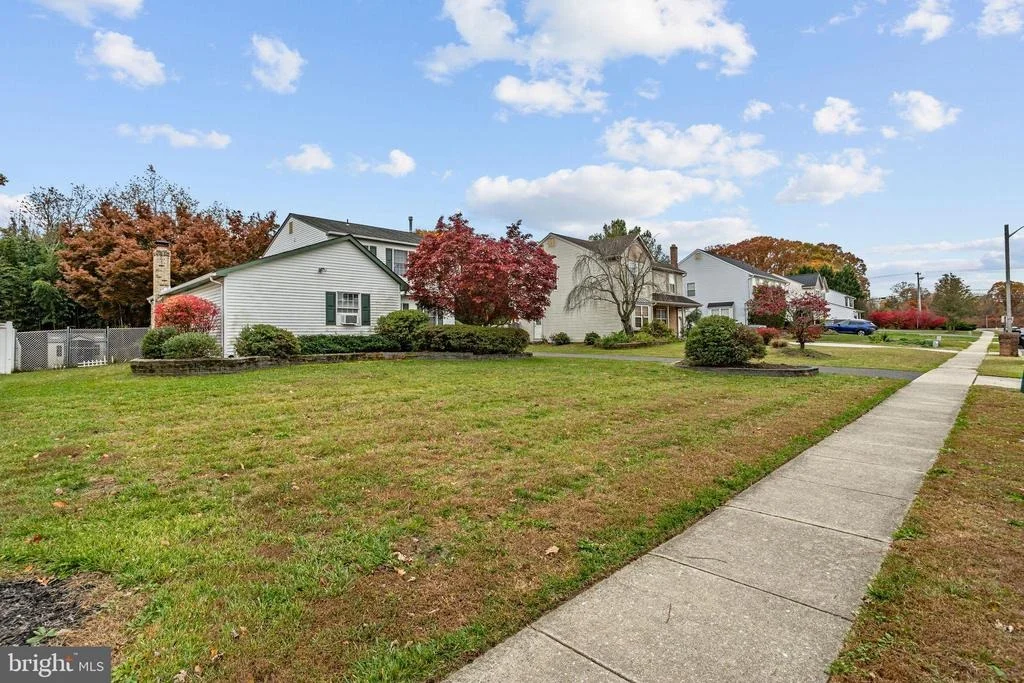 Photo of 10 ORLANDO DRIVE
