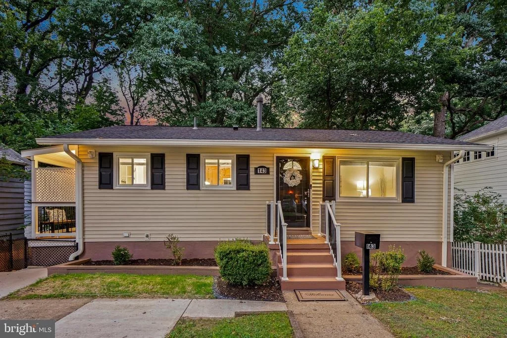 Photo of 143 RITCHIE AVENUE