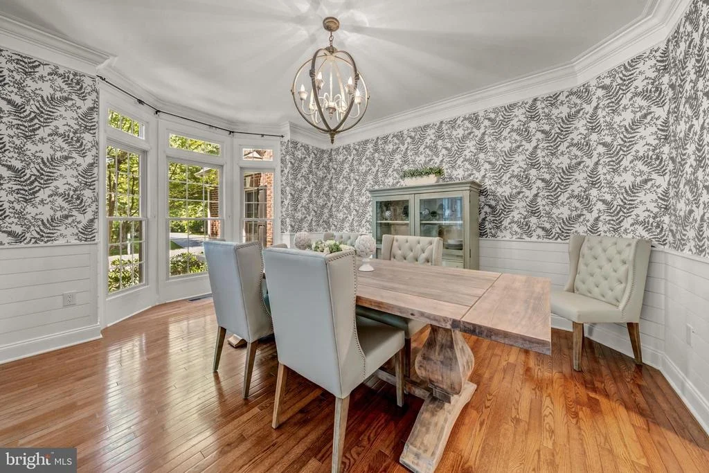 Photo of 24165 SPRING MEADOW CIRCLE