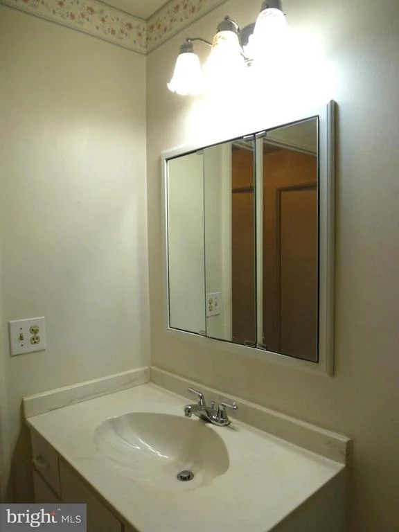Photo of Unit 161B at 14501 KELMSCOT DRIVE