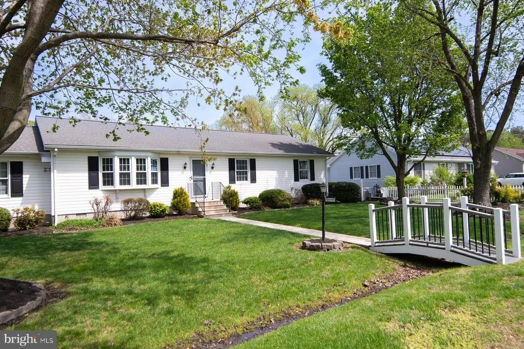 Photo of 19 HOLLY TERRACE