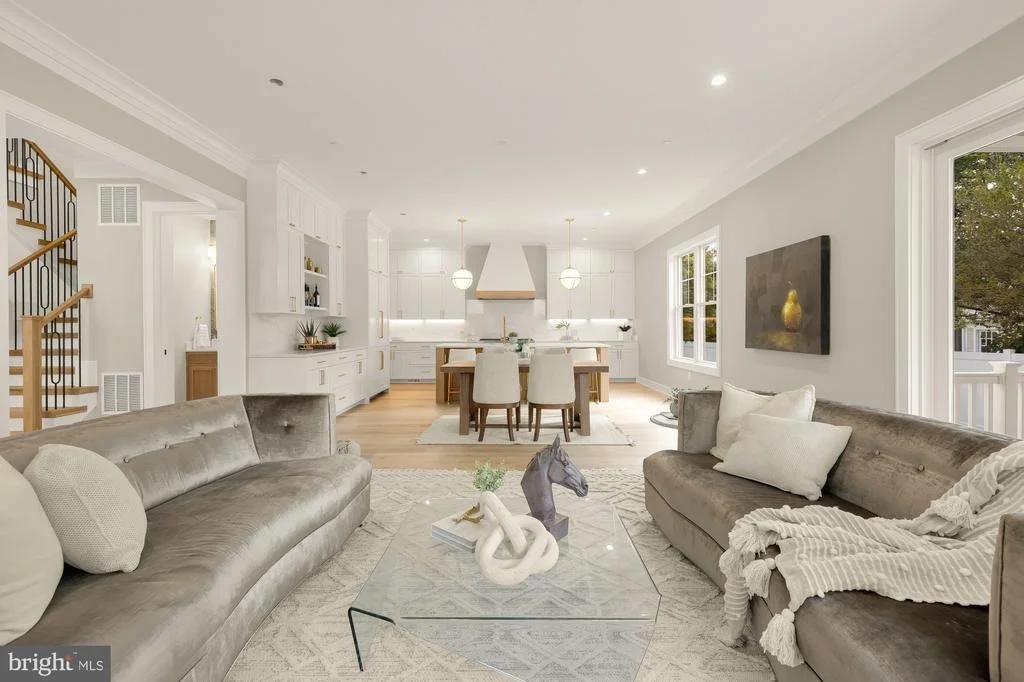 Photo of 9508 FOREST ROAD