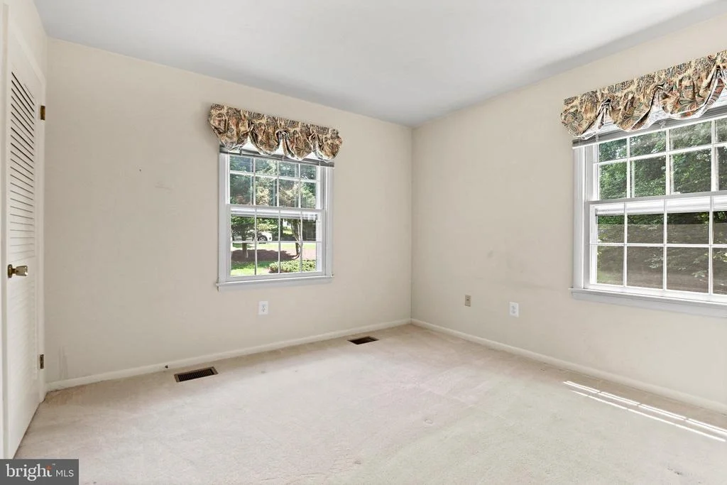 Photo of 3142 SEARSMONT PLACE