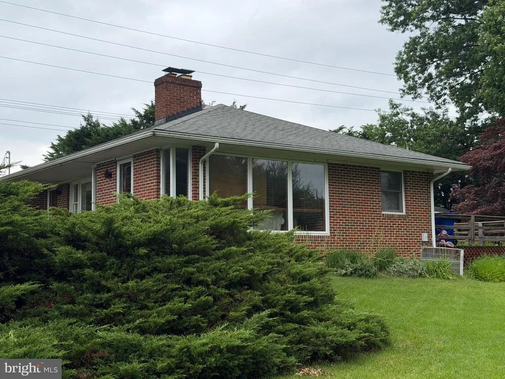 Photo of 3 CULWELL