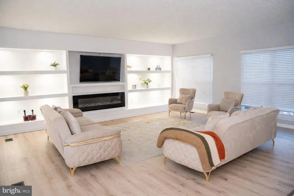 Photo of 11002 CRANFORD DRIVE