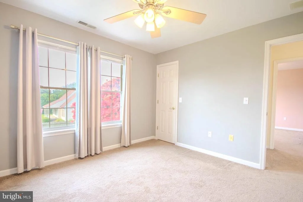 Photo of 26521 PEMBERTON DRIVE