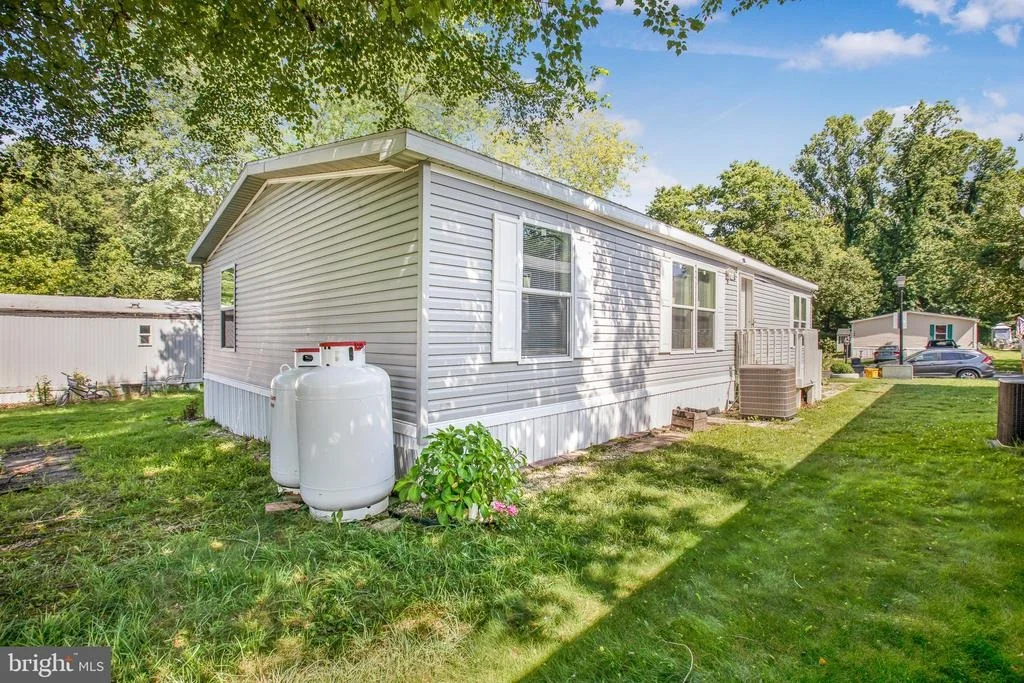 Photo of 199 BOONES DRIVE