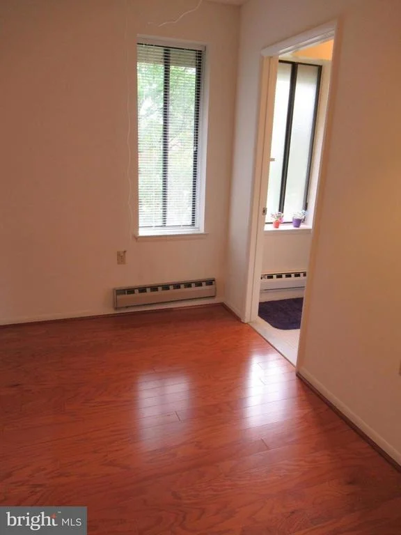 Photo of Unit 863F at 15301 PINE ORCHARD DRIVE