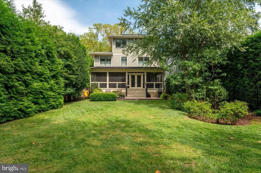 Photo of 14 HULL AVENUE