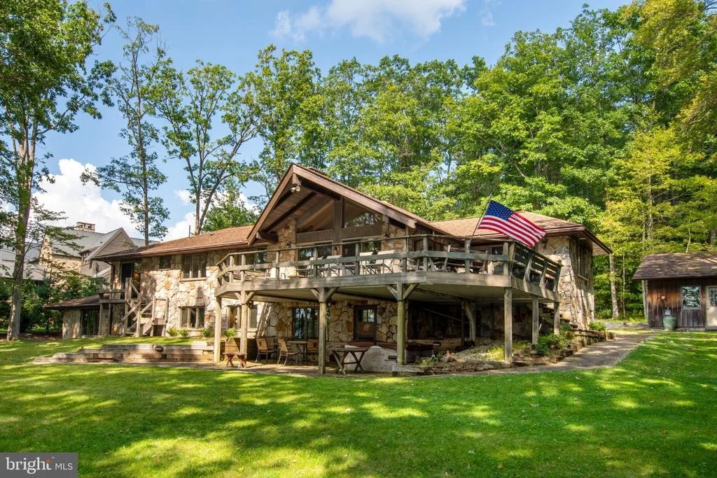 Photo of 1677 SHORELINE DRIVE