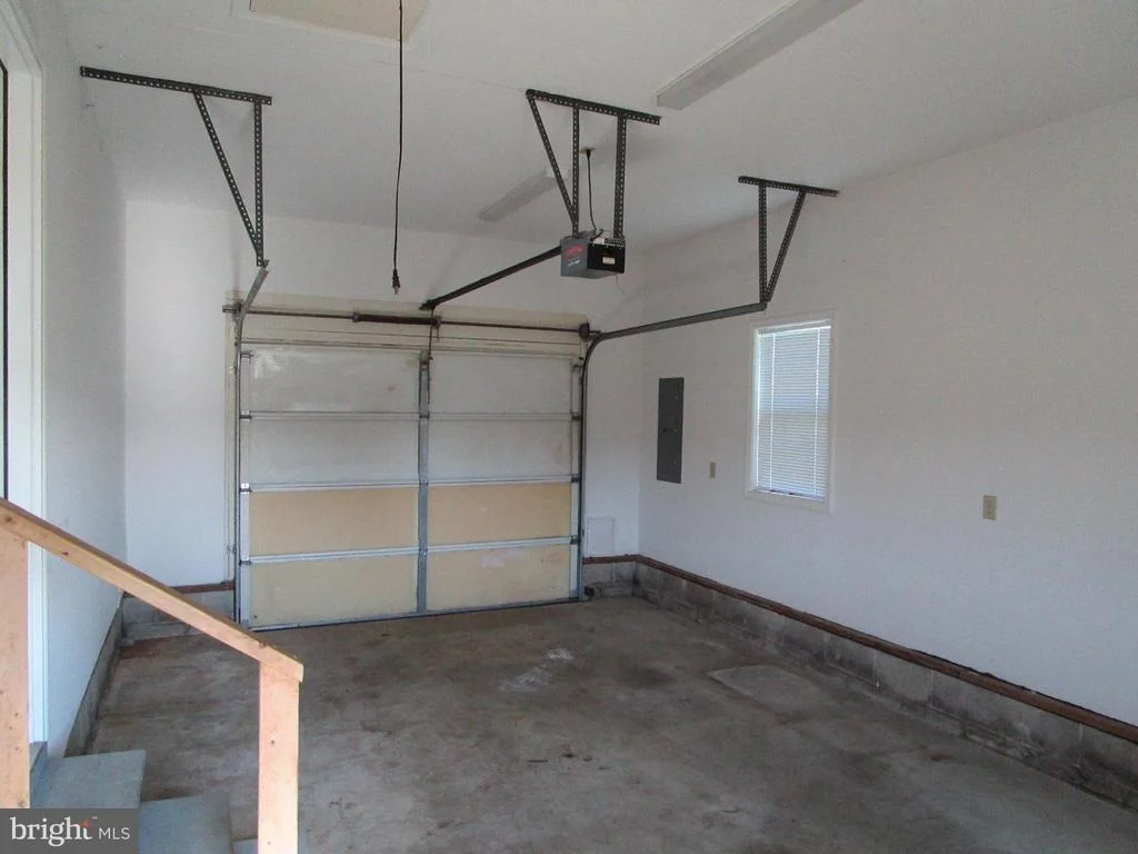 Photo of 1672 VERNON ROAD