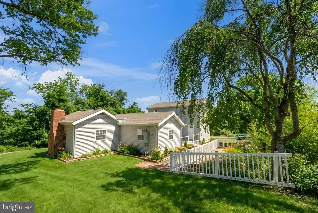 Photo of 671 PINE RIDGE DRIVE