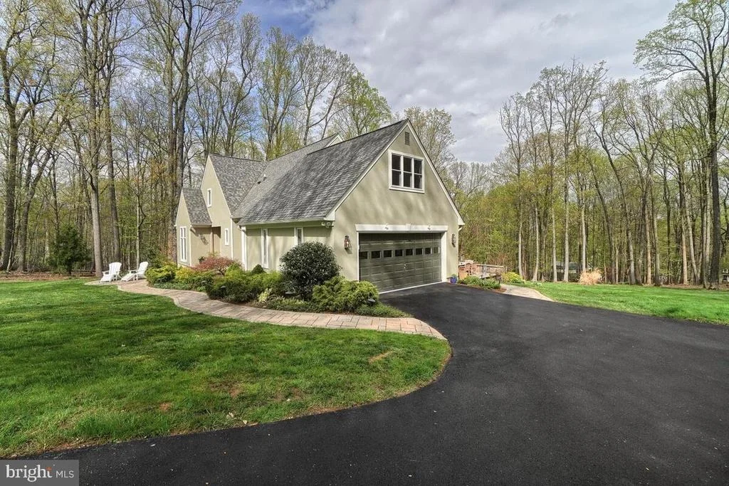 Photo of 7319 ABBINGTON COURT