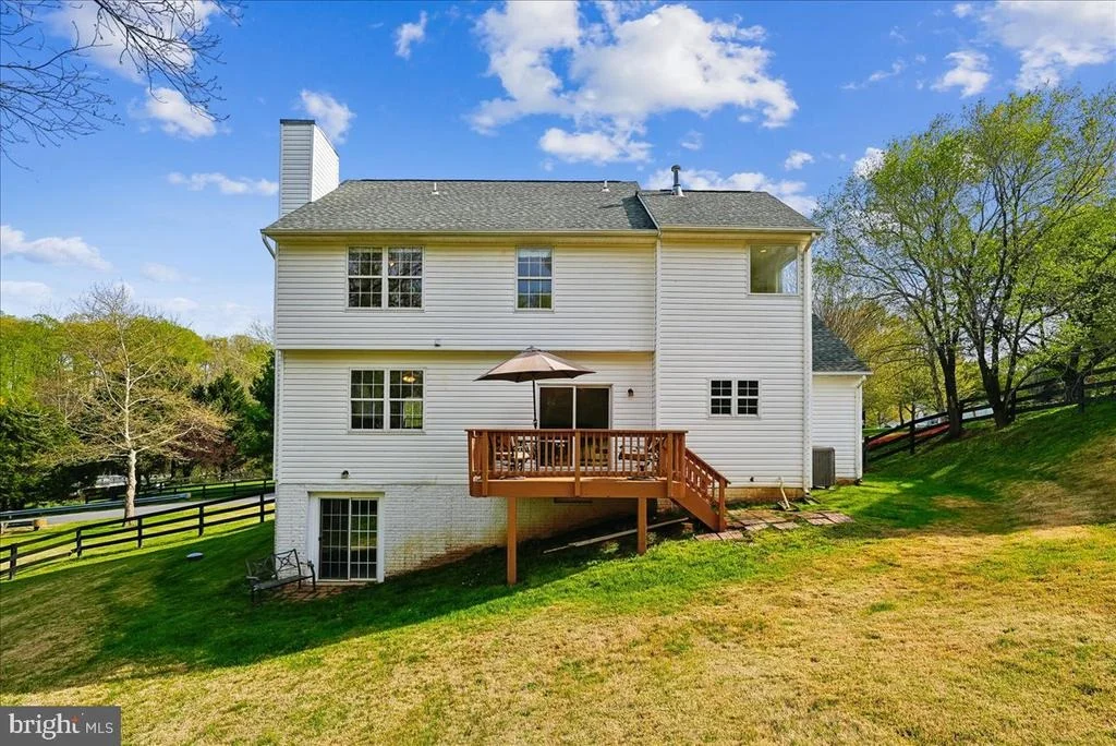 Photo of 35580 SASSAFRAS DRIVE
