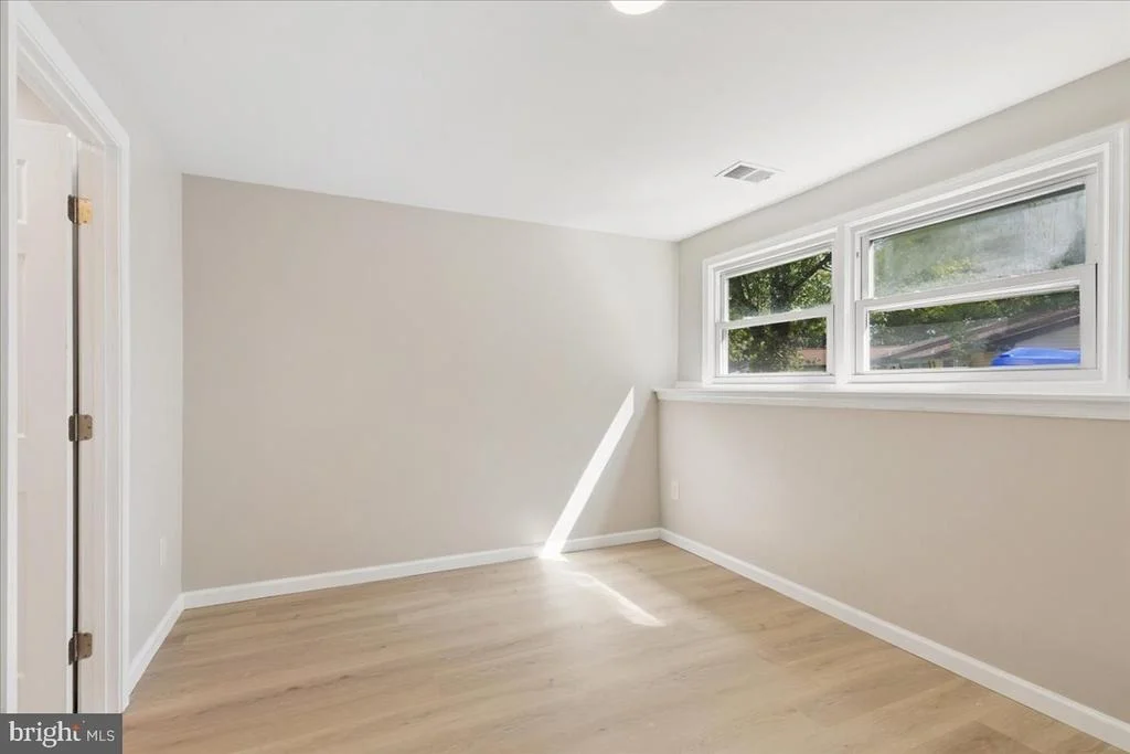 Photo of 5614 DANIEL CIRCLE