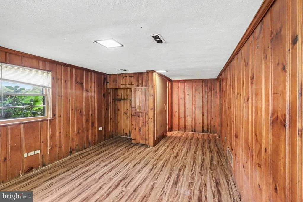 Photo of 1202 HILLSIDE BOULEVARD