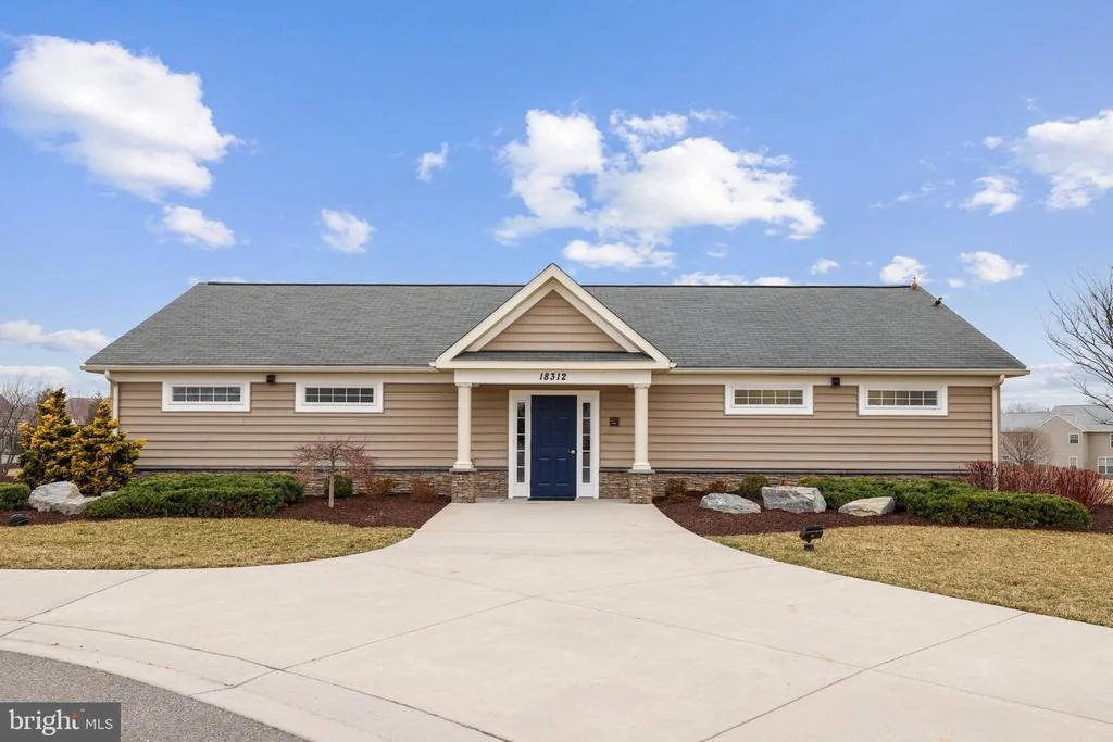 Photo of 18316 PETWORTH CIRCLE