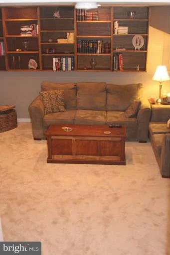Photo of 9761 TURNBUCKLE DRIVE