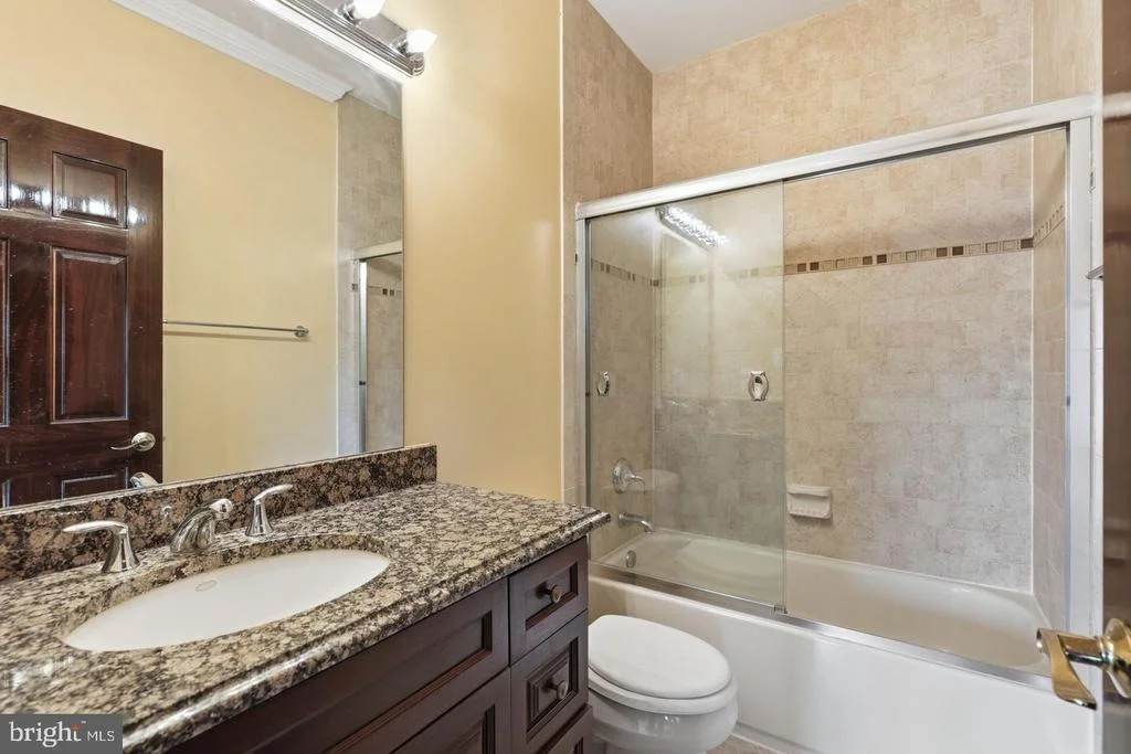 Photo of 8813 OAK LEAF DRIVE
