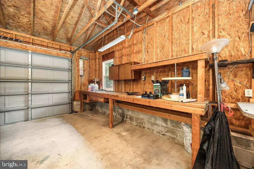 Photo of 8928 LYNCH DRIVE