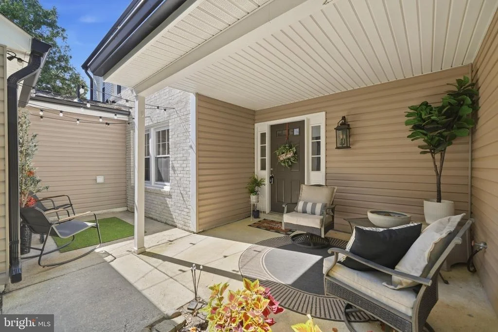 Photo of 1743 MAYFAIR PLACE