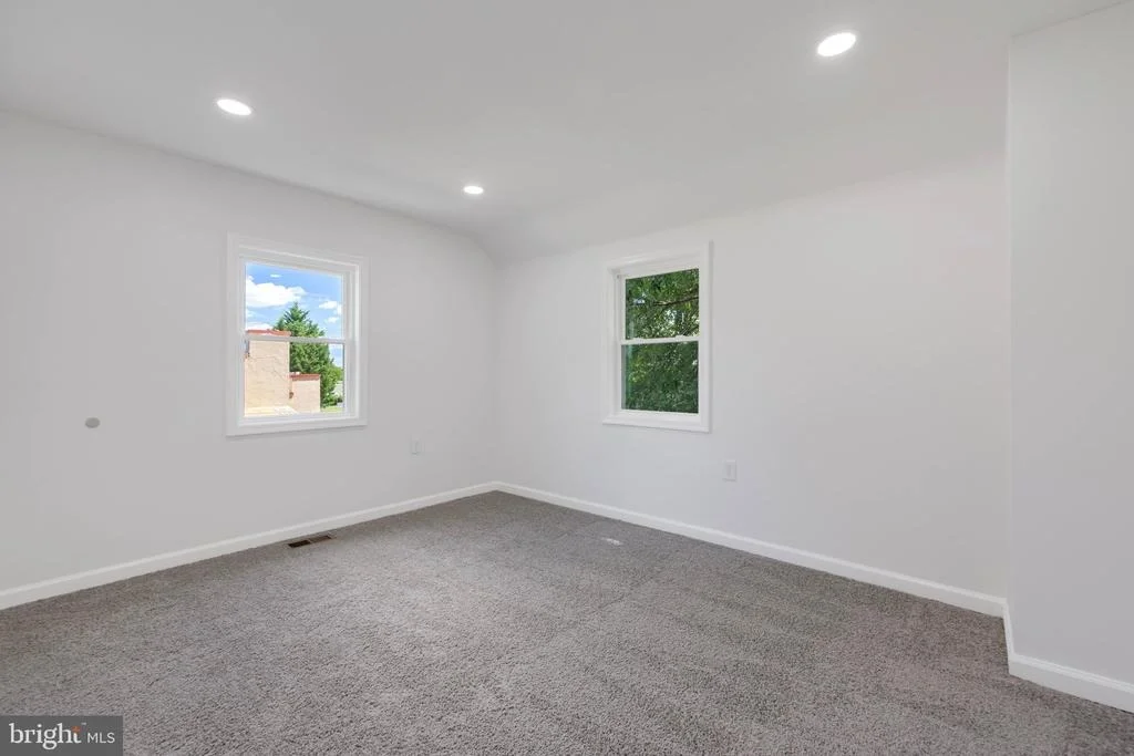 Photo of 4202 BARRINGTON ROAD