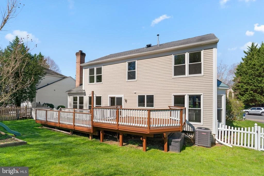 Photo of 8525 TRAIL VIEW DRIVE
