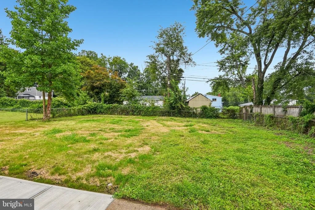 Photo of 5512 NORTHGREEN ROAD